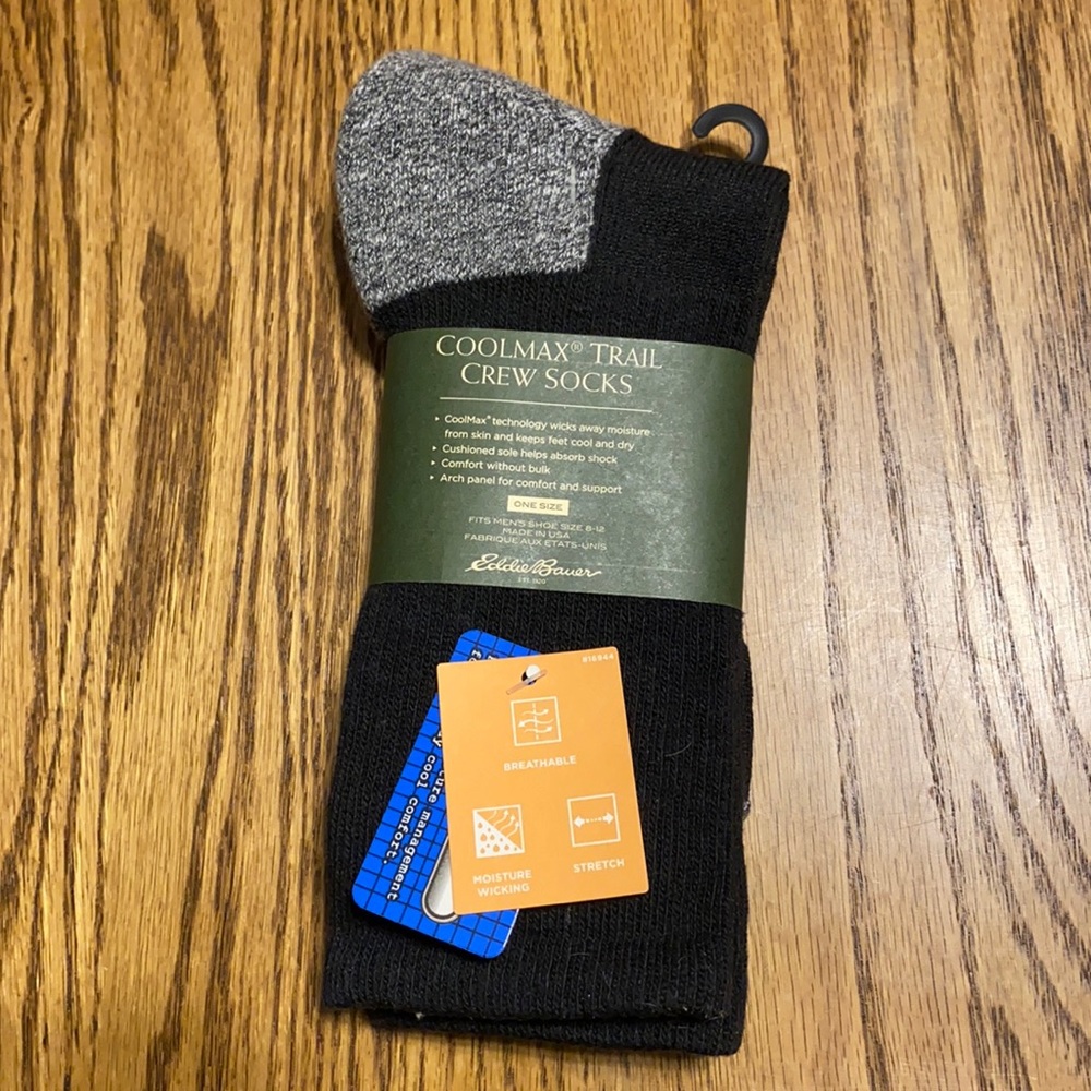 NWT Eddie Bauer socks